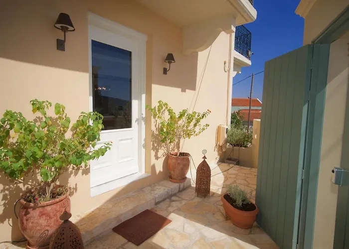 Agnantia Apartment *