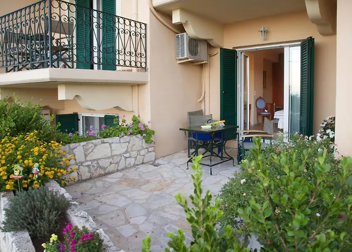 Agnantia Apartment *